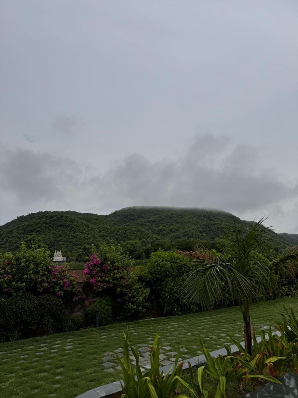 Amore Farms Kukas Jaipur Villa Bagian luar foto